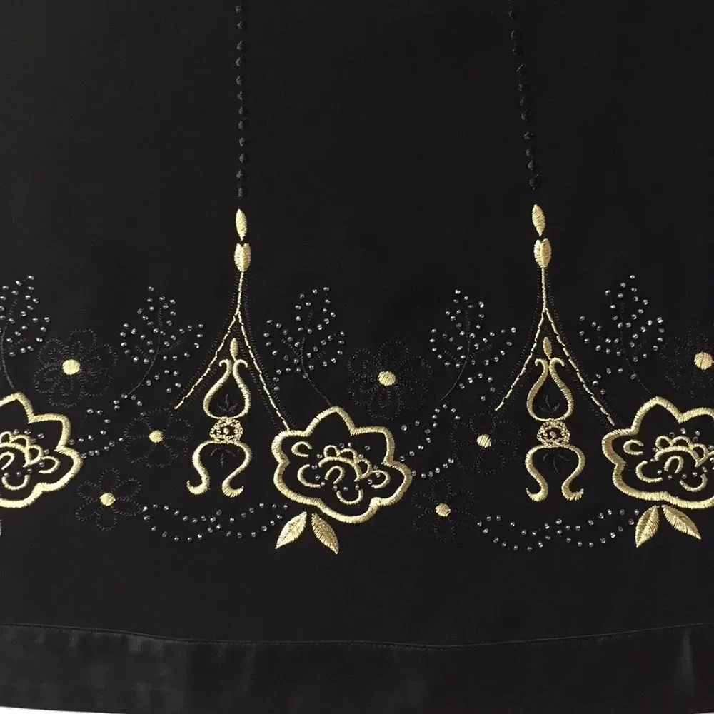 Ann Taylor LOFT Embroidered Pencil Skirt Size 4